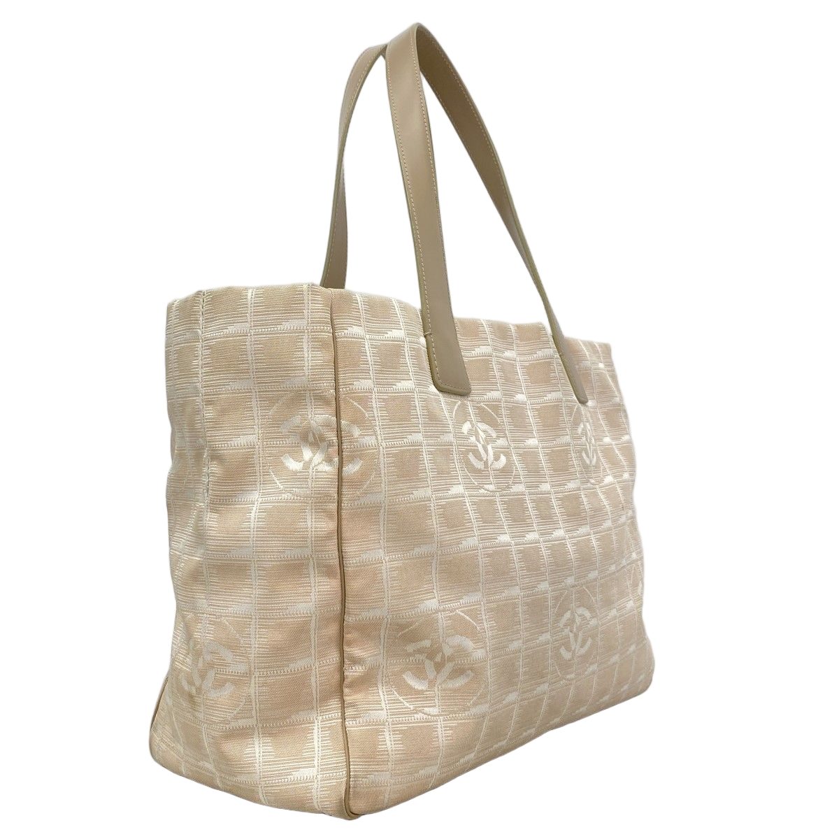 Chanel Tote New Travel Nylon Beige Gold — view 2