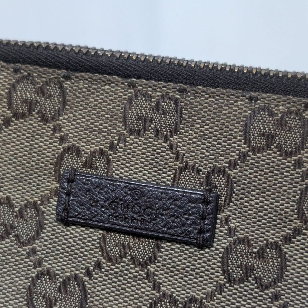 Gucci GG Canvas Shoulder Bag Brown — view 6