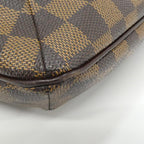 Louis Vuitton Damier Musette Shoulder Bag — view 3