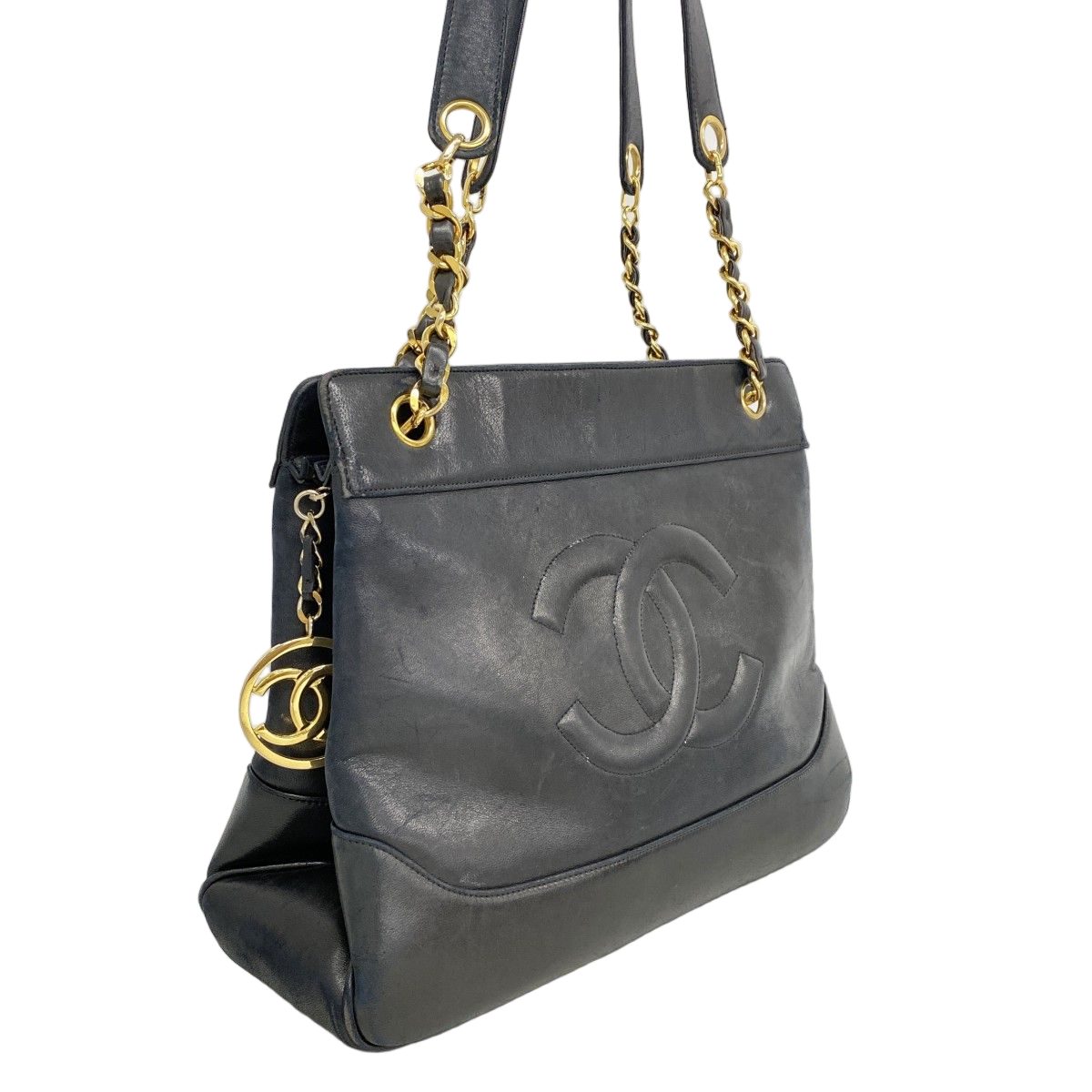 Chanel Chain Tote Lambskin Black Gold — view 2
