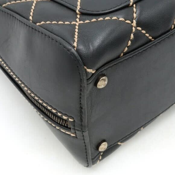 Chanel CC Wild Stitch Vintage Quilted Shoulder Bag Tote Calfskin Black — view 9