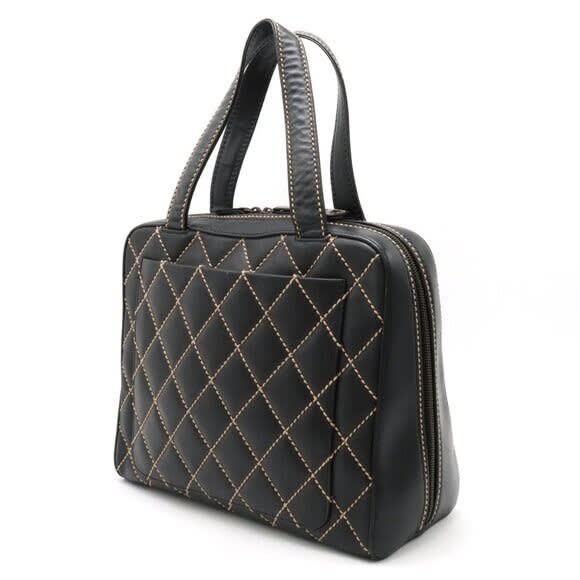 Chanel CC Wild Stitch Vintage Quilted Shoulder Bag Tote Calfskin Black — view 4