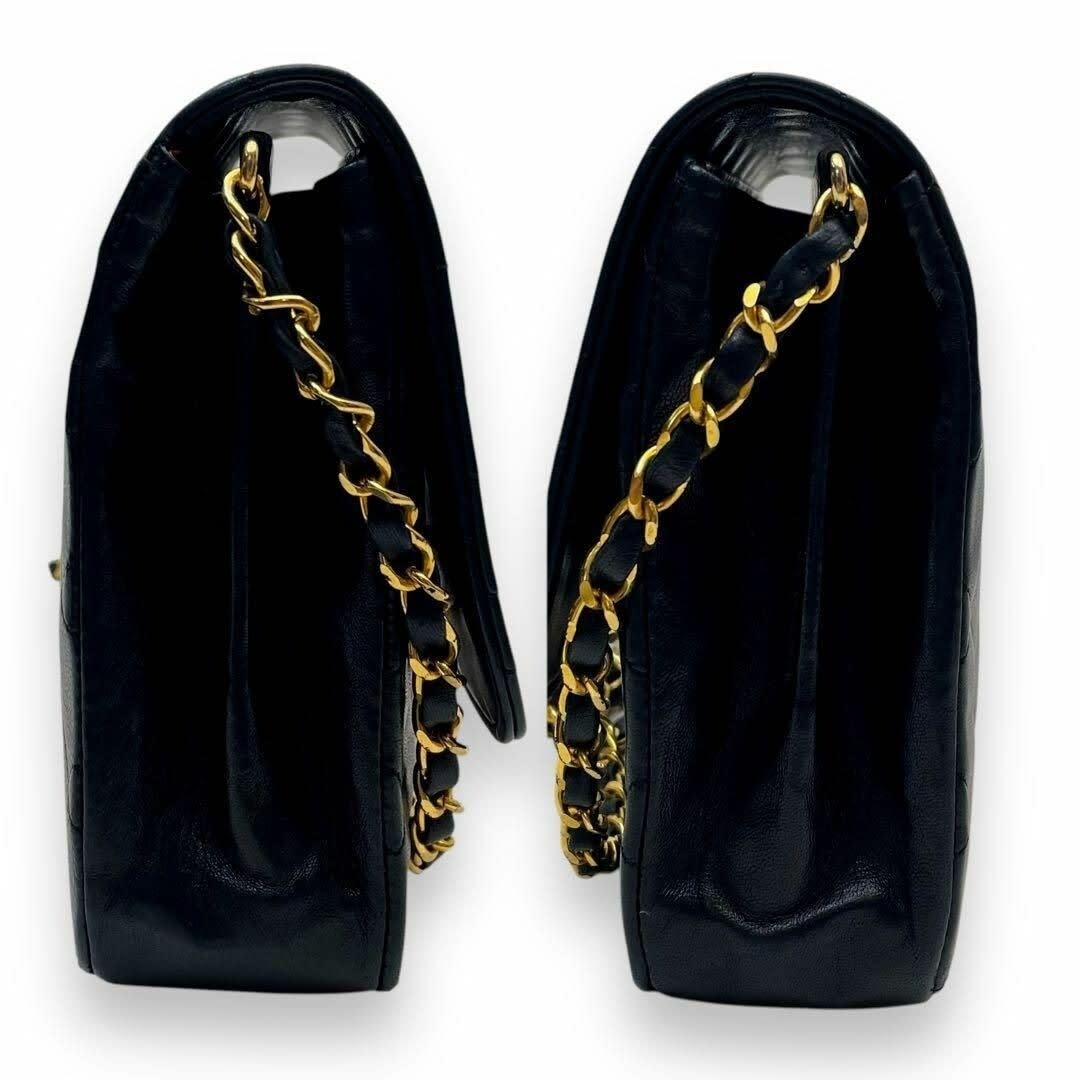 Chanel Vintage Quilted Lambskin Leather Shoulder Bag Chain — view 4