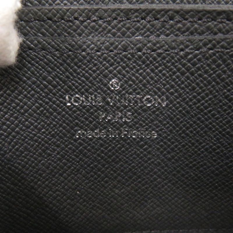 Louis Vuitton Zippy Coin Purse Taiga Leather Black Case Wallet — view 5
