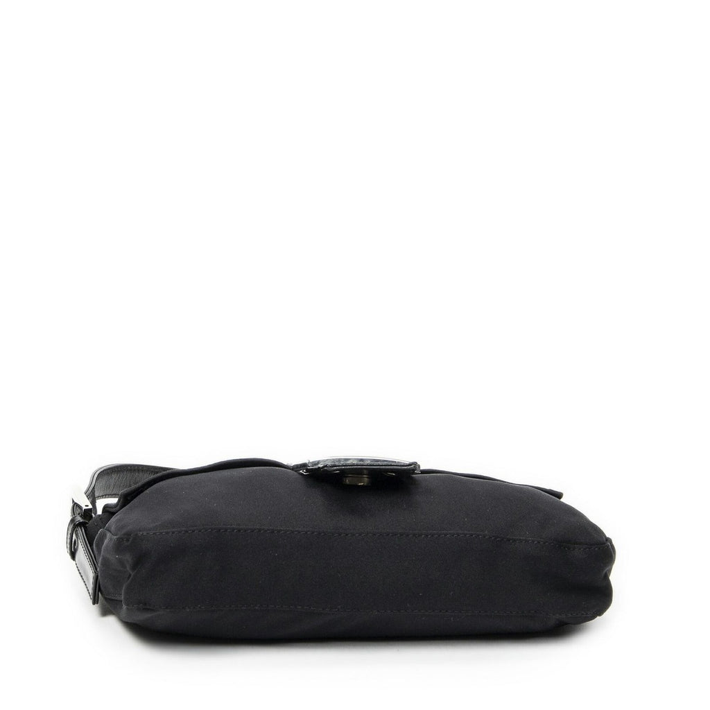 Fendi Mamma Baguette Black Jersey Nylon Canvas Shoulder Bag Bucket — view 6