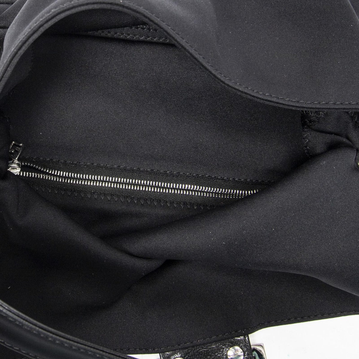 Fendi Mamma Baguette Black Jersey Nylon Canvas Shoulder Bag Bucket — view 9