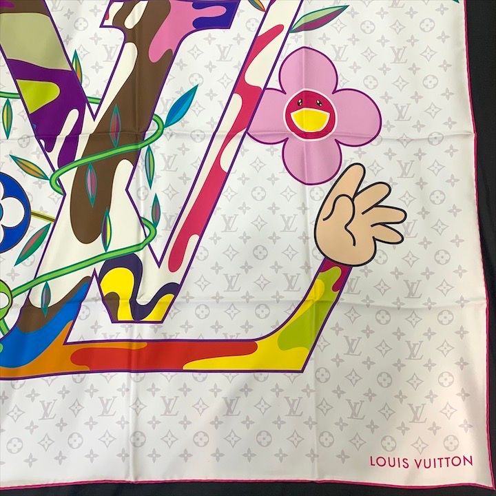 Louis Vuitton Takashi Murakami Collaboration Lvlogo Super Flat Blanc Carre 90 — view 6