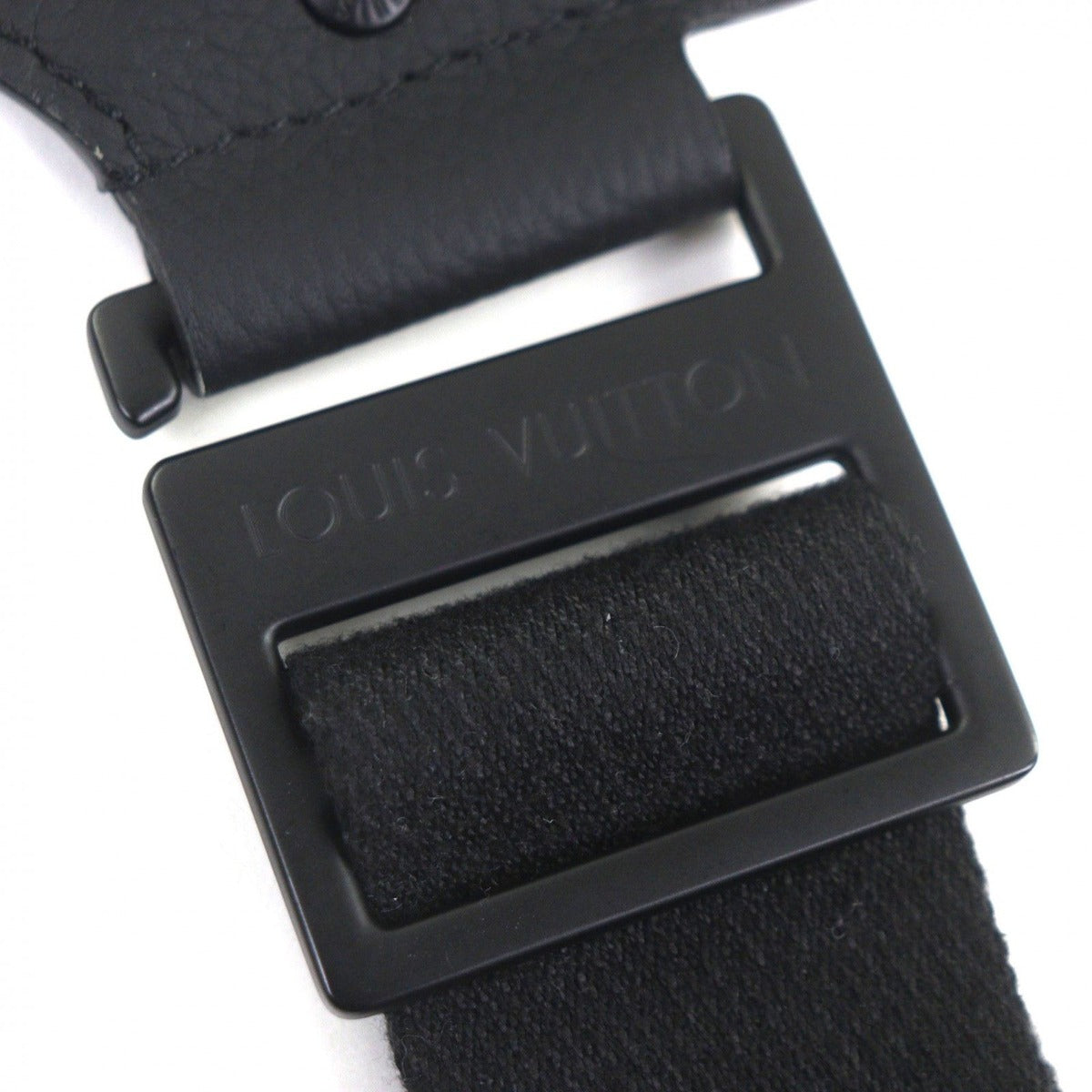 Louis Vuitton Leather Noir Black Aerogram Takeoff Ring Body Bag — view 2