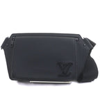 Louis Vuitton Leather Noir Black Aerogram Takeoff Ring Body Bag