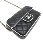 Chanel Shoulder Bag Quilted Chain Clutch Ap4516 — view 4