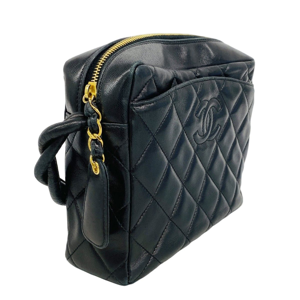Chanel Shoulder Bag Quilted Lambskin Black Gold — view 2