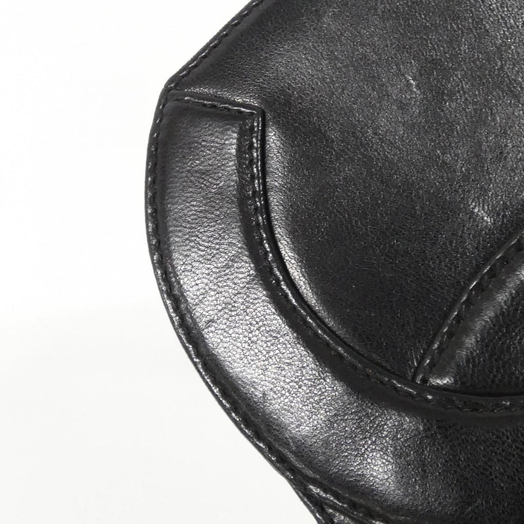 Chanel Vintage Shoulder Bag — view 4