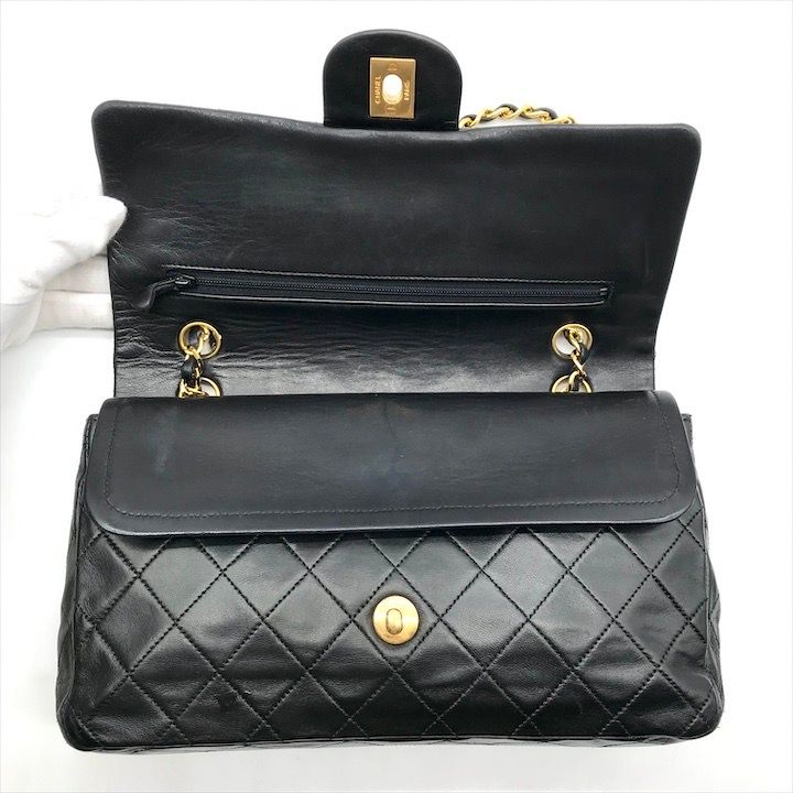 Chanel CC Logo Quilted 25 Double Flap Chain Lambskin Shoulder Bag Black — view 7