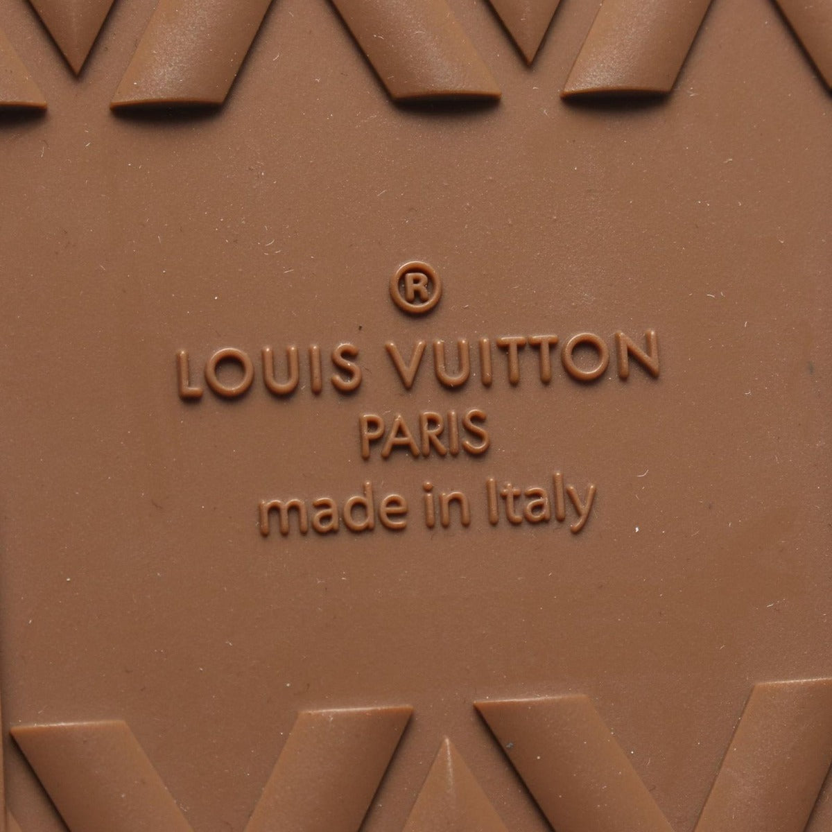 Louis Vuitton Sneakers Tattoo — view 6