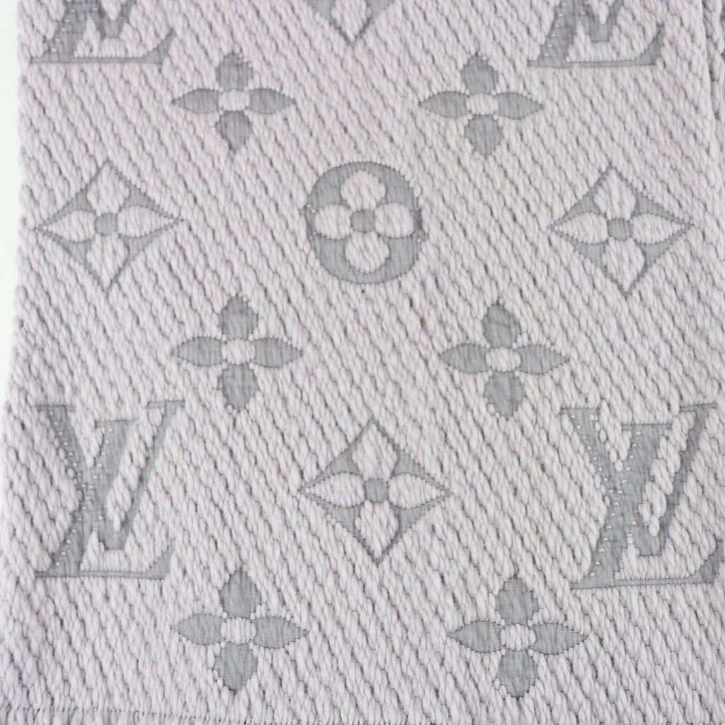 Louis Vuitton Echarpe Logo Mania Wool Silk Scarf with Fringe — view 5
