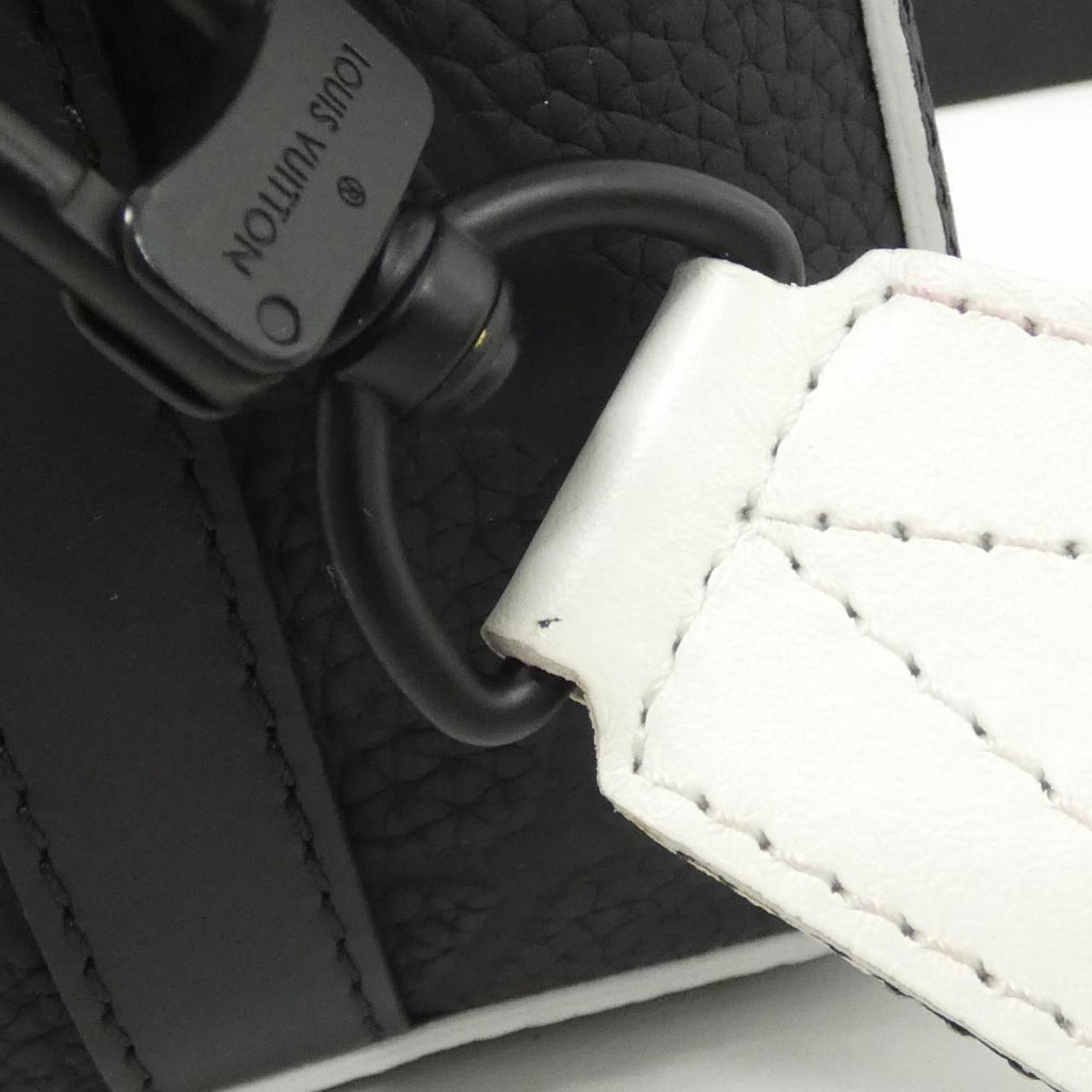 Louis Vuitton Lvxfifa City Keepall Shoulder Bag — view 6