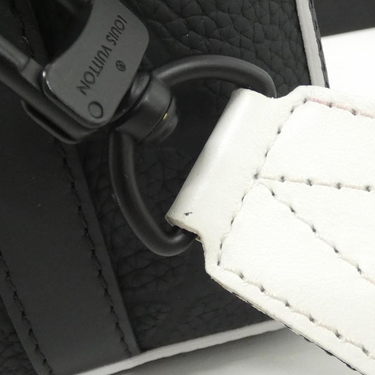 Louis Vuitton Lvxfifa City Keepall Shoulder Bag — view 6