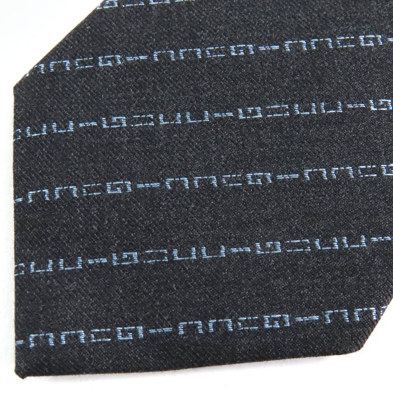 Gucci 100% Wool Regimental Logo Stripe Tie With 7 Dark Gray Tips — view 3