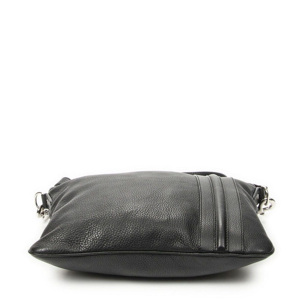 Gucci Large Flap Messenger Black Grain Calfskin Leather — view 6