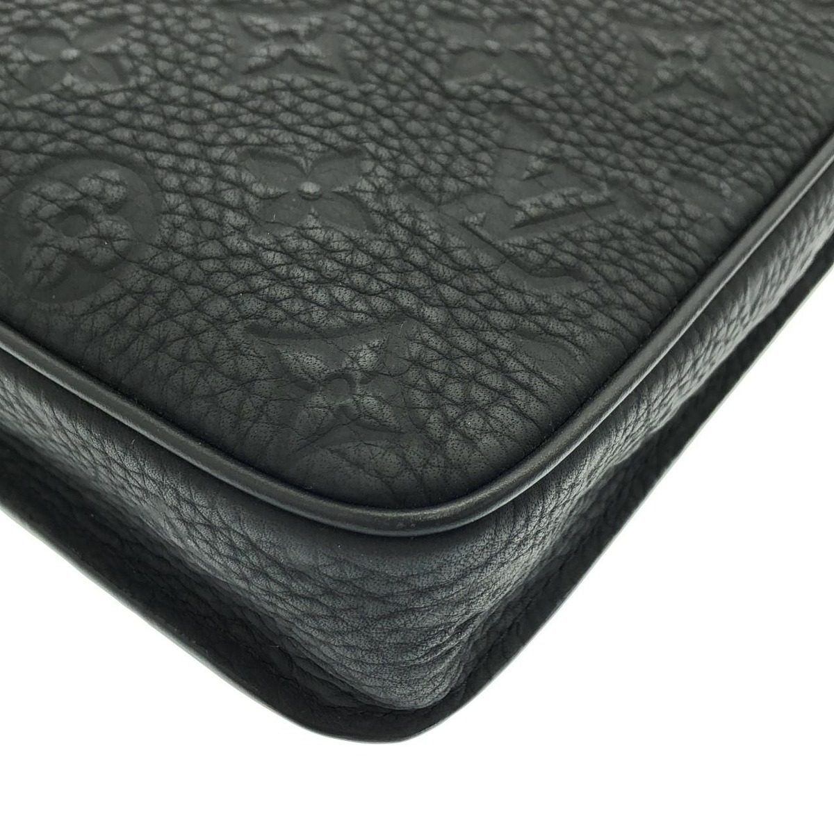 Louis Vuitton Taurillon Monogram S Lock Briefcase — view 3