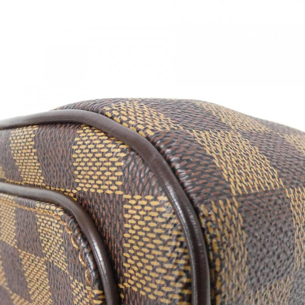 Louis Vuitton Damier Aubagne Shoulder Bag — view 3