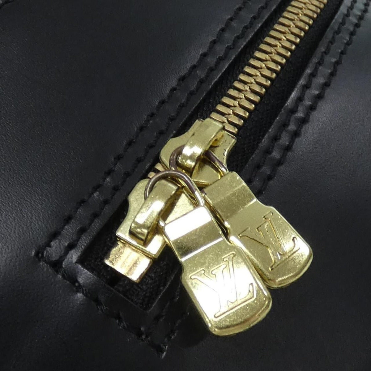 Louis Vuitton Vintage Epi Jasmine Bag — view 6
