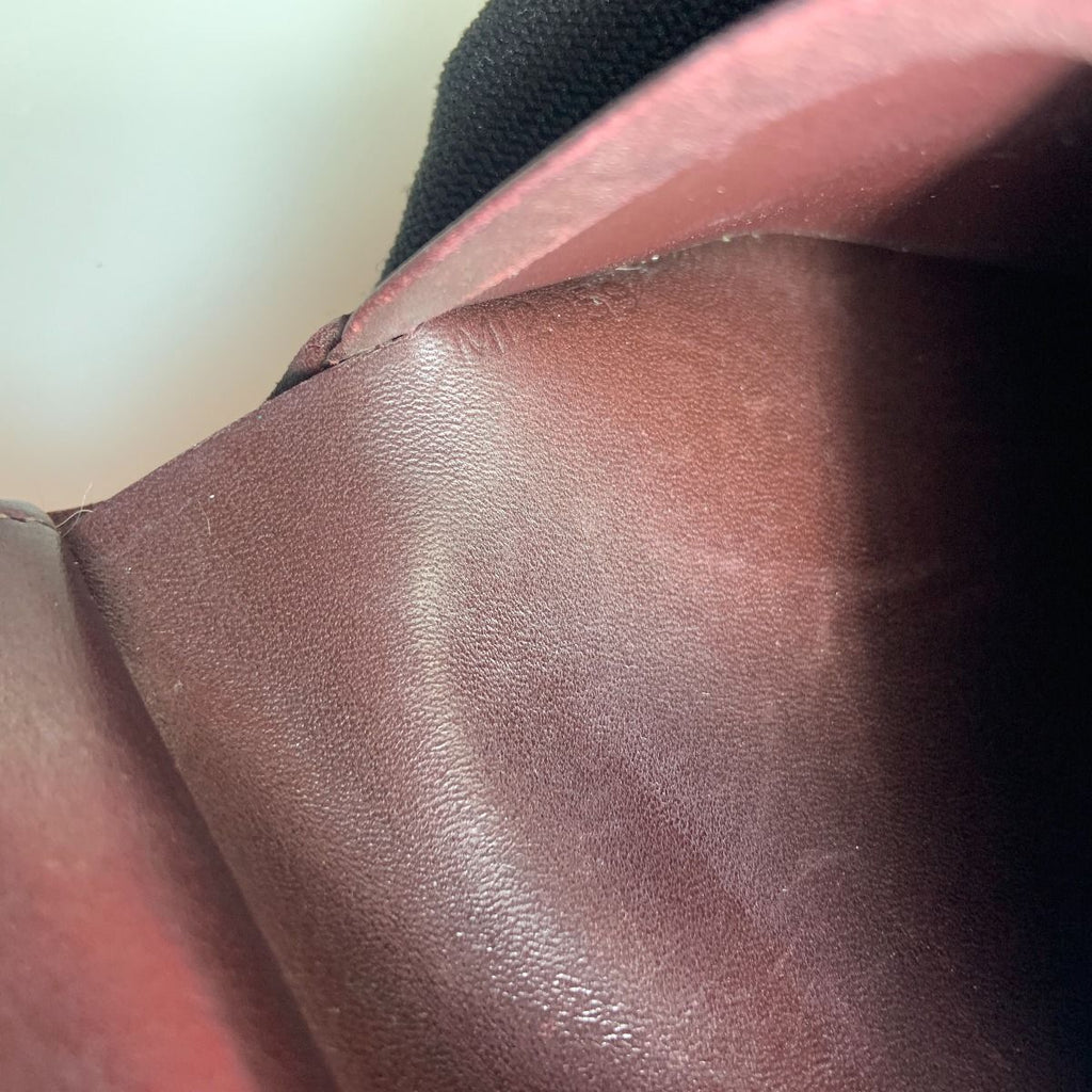 Louis Vuitton Vernis Portefeuille Viennois Rouge Fauvist Bifold Clasp Wallet — view 9