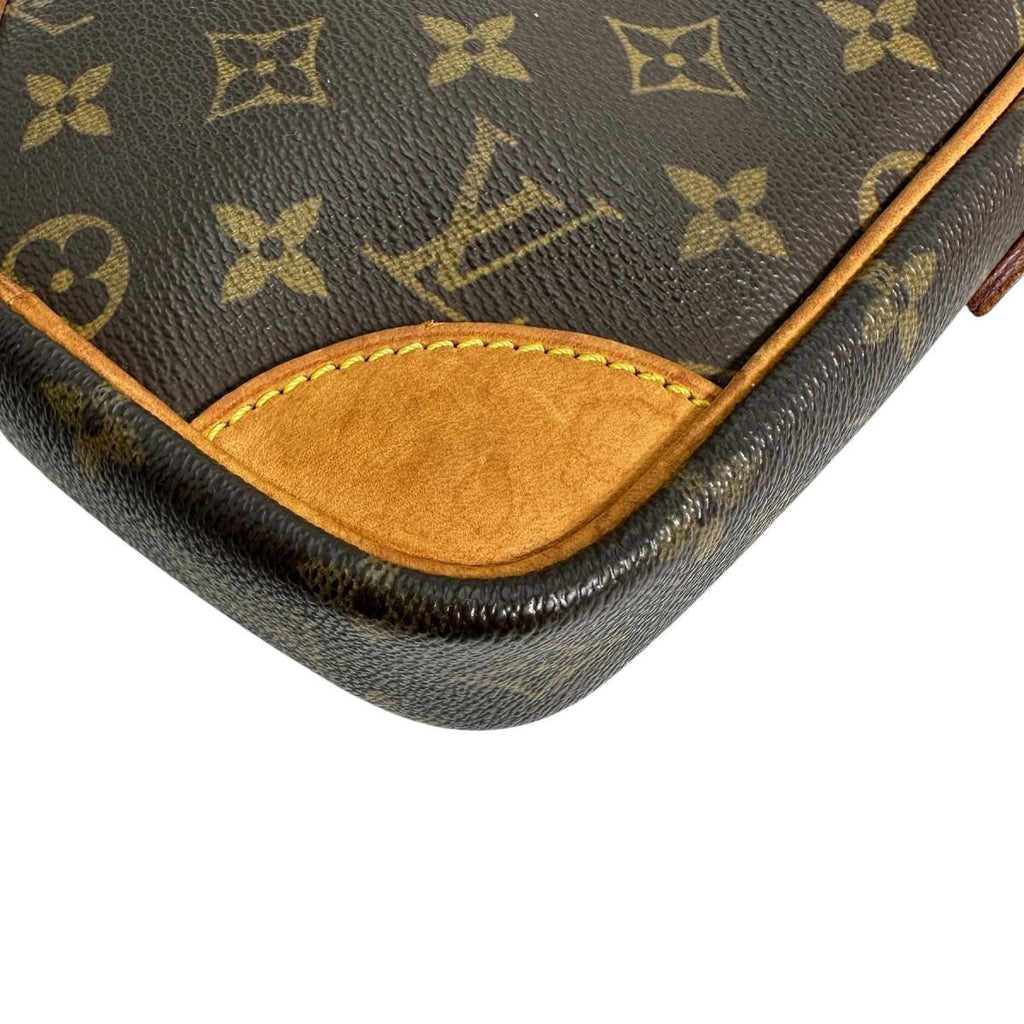 Louis Vuitton Monogram Shoulder Bag Danube — view 9