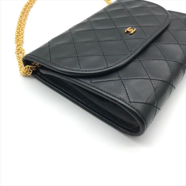Chanel CC Logo Mini Quilted Chain Shoulder Bag Pouch Black — view 5