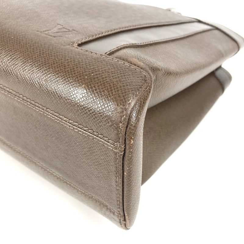 Louis Vuitton Handbag Casbek PM Taiga Leather Grizzly Brown — view 6