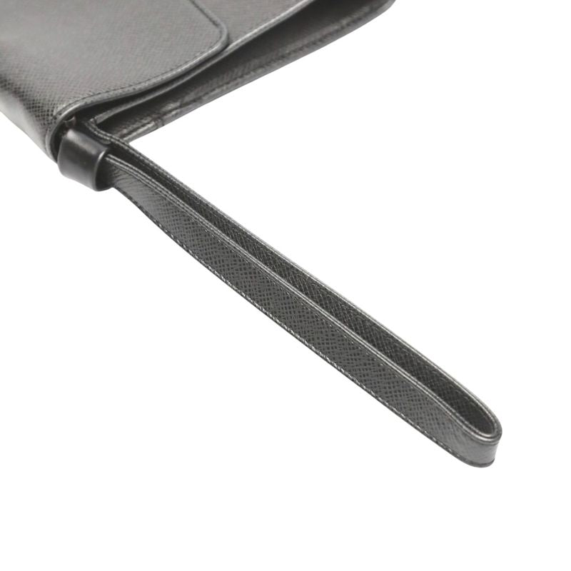 Louis Vuitton Taiga Clutch Bag Serenga Black — view 8