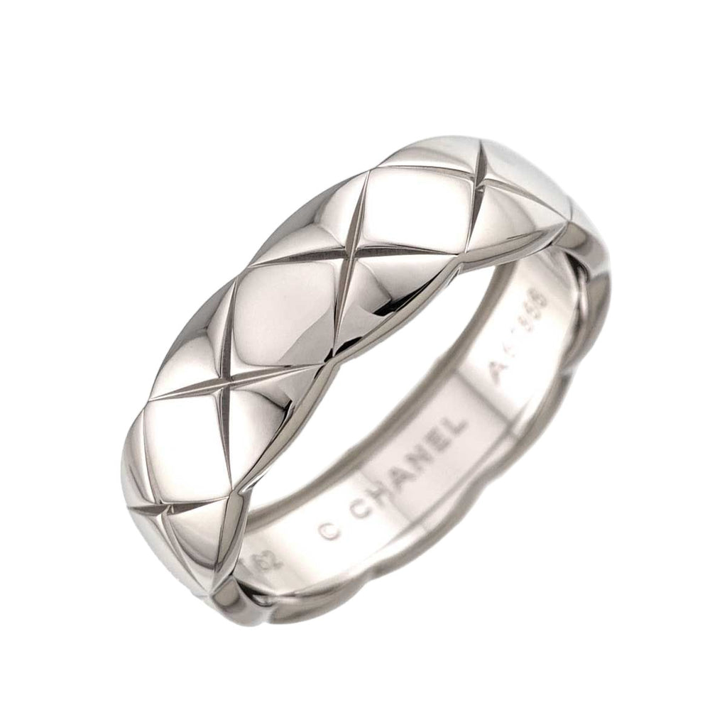 Chanel Coco Crush 62 Ring 18k WG White Gold 750 Quilted Certificate