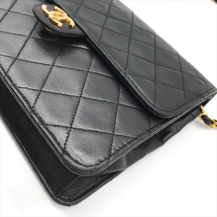 Chanel Quilted Lambskin CC Logo Push Lock Chain Shoulder Bag Black — view 4