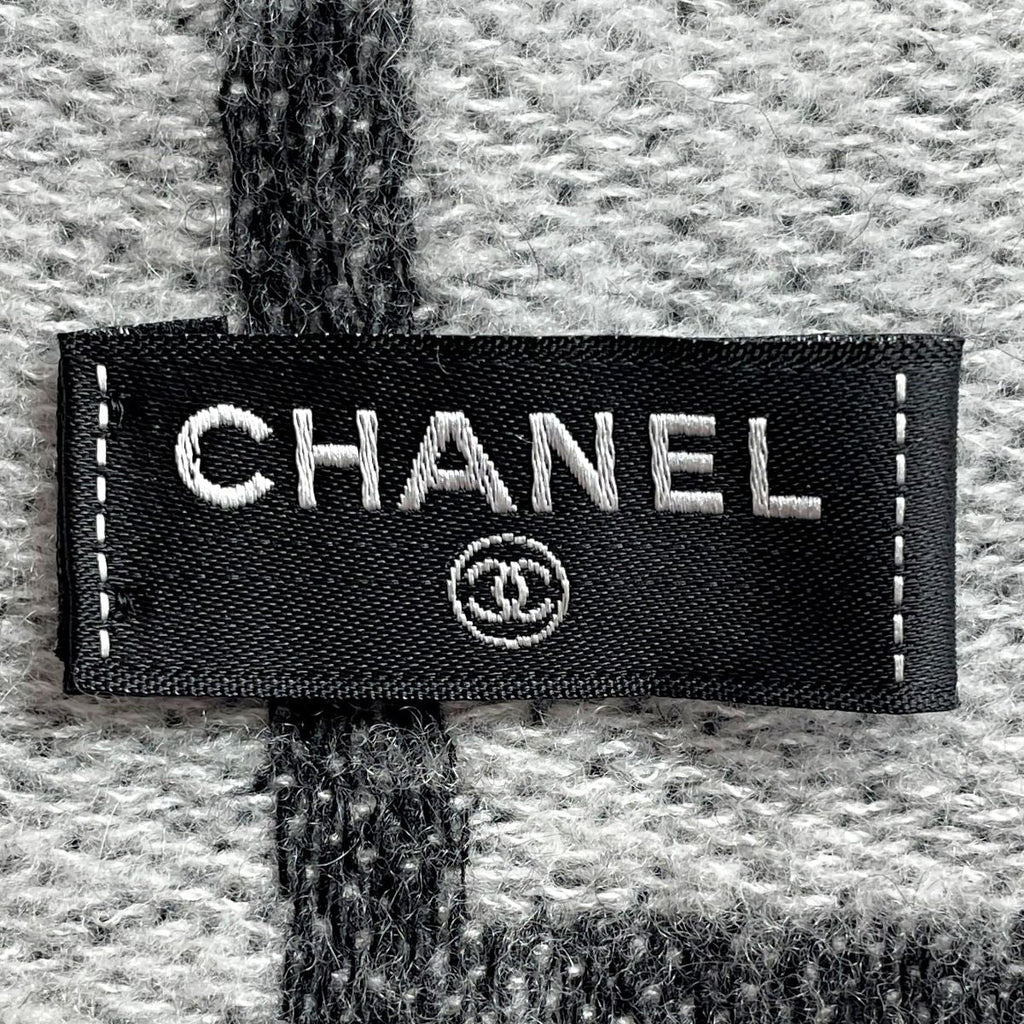 Chanel Stole Gray Coco Mark 82% Cashmere 18% Silk — view 6