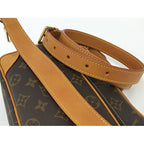 Louis Vuitton Nile Shoulder Bag Monogram Brown — view 5