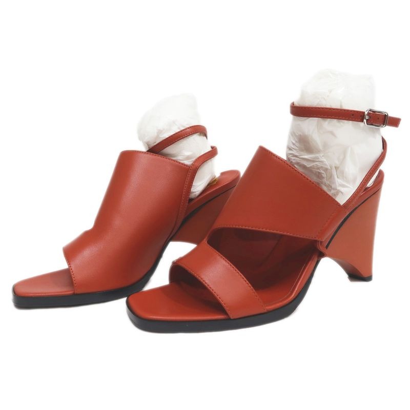 Hermes Inconnu 85 Sandals Size 38 Brown Leather Apparel — view 2