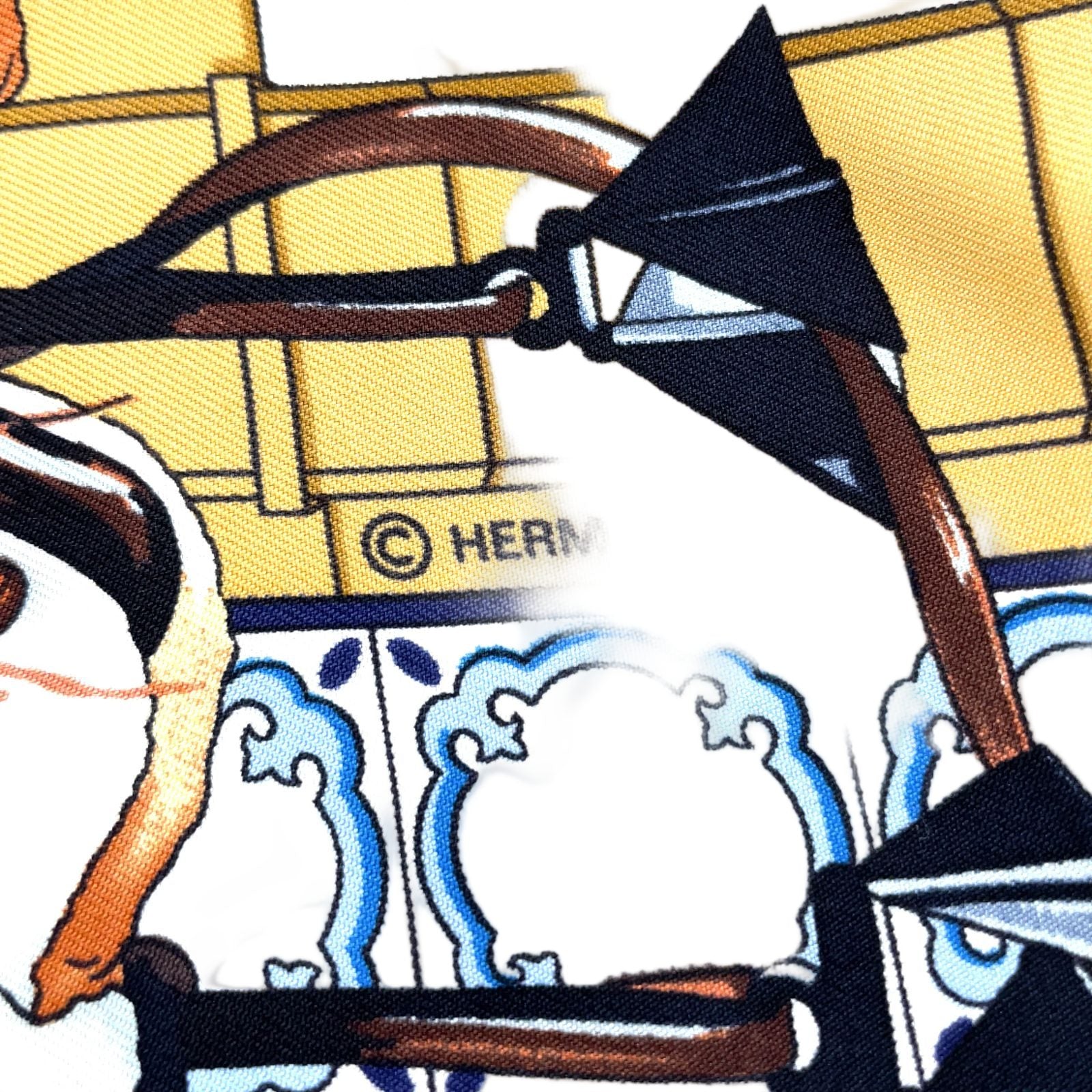 Hermes Carre 90 Real Escuela Andaluza Del Arte Ecuestre Silk White Light Pink — view 2