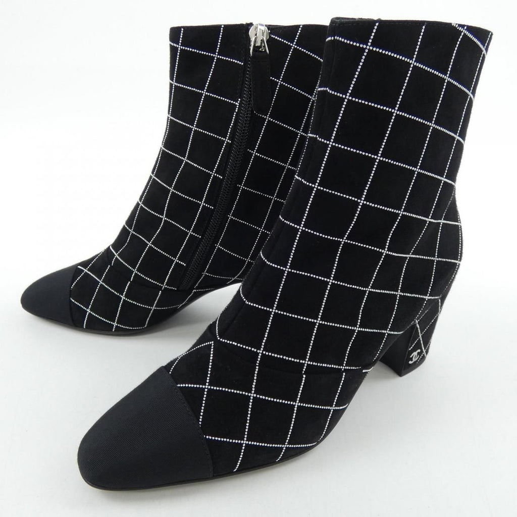 Chanel Short Boots Suede Black — view 3