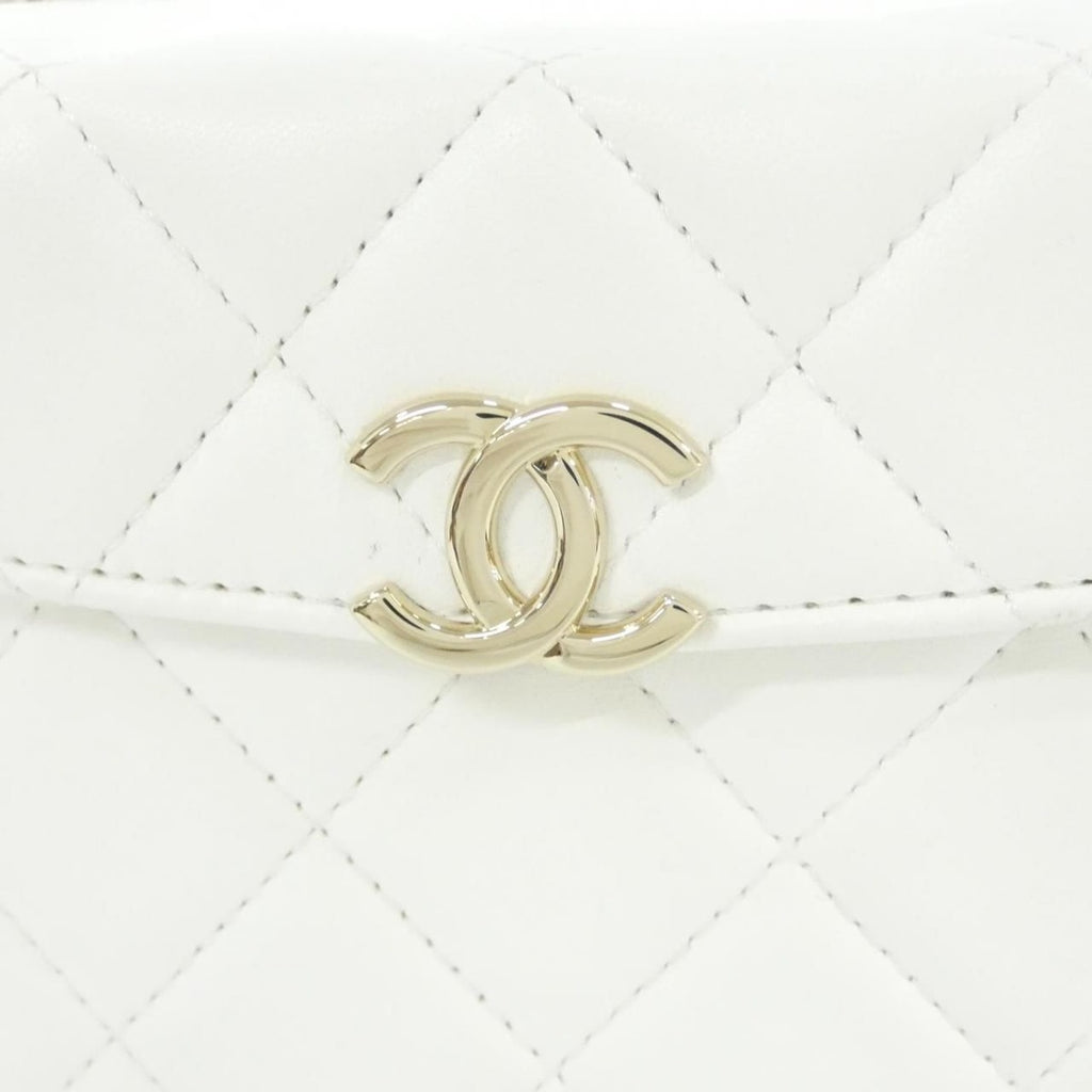 Chanel Shoulder Bag White — view 4