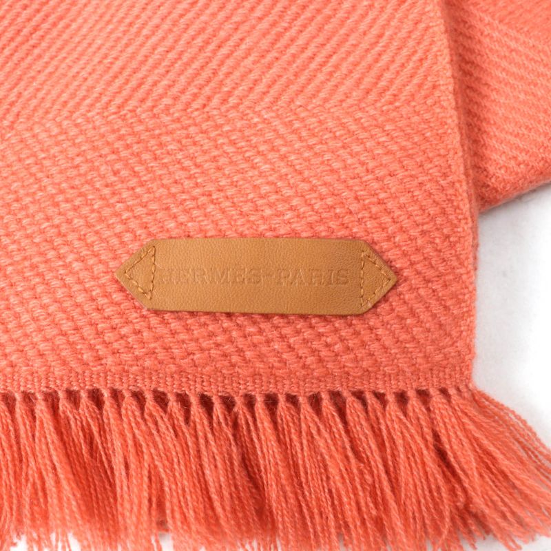Hermes Grand Chevron 100% Cashmere Rose Blush Leather Scarf With Logo Patch — view 9