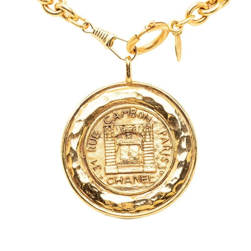 Chanel 31 Rue Cambon Paris Necklace Gold Plated