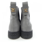 Chanel Ankle Boots Turnlock — view 5