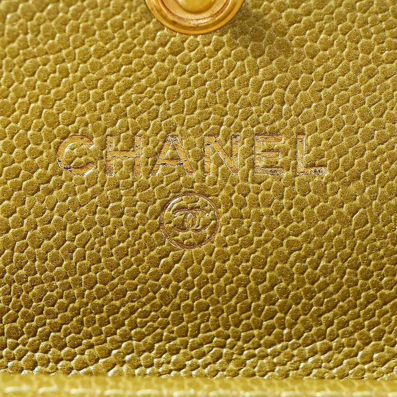 Chanel Card Case Boy Green — view 9