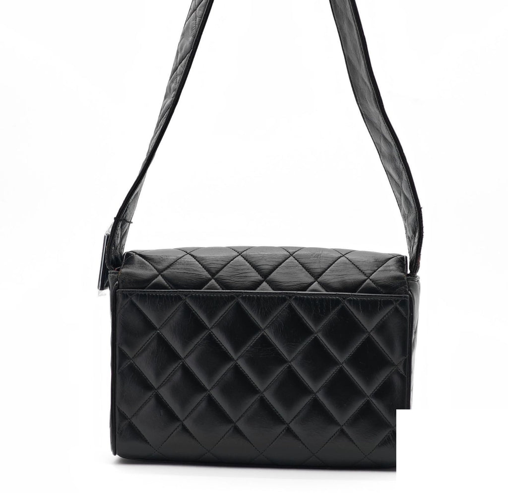 Chanel Shoulder Bag Lambskin — view 3