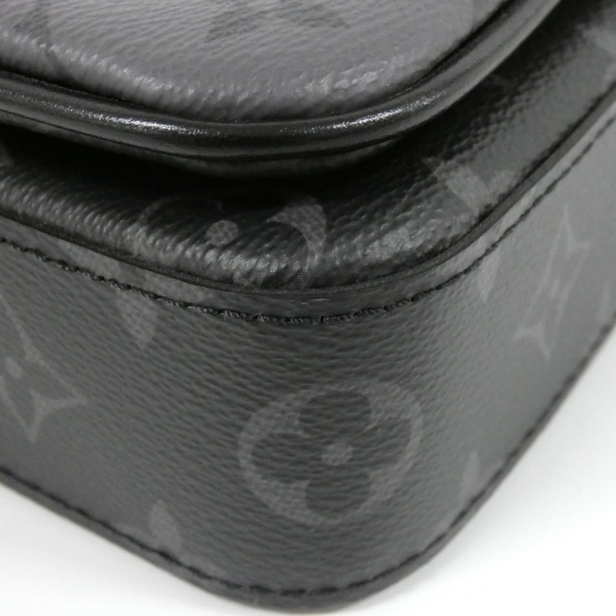 Louis Vuitton Monogram Eclipse Reverse Trio Shoulder Bag — view 3