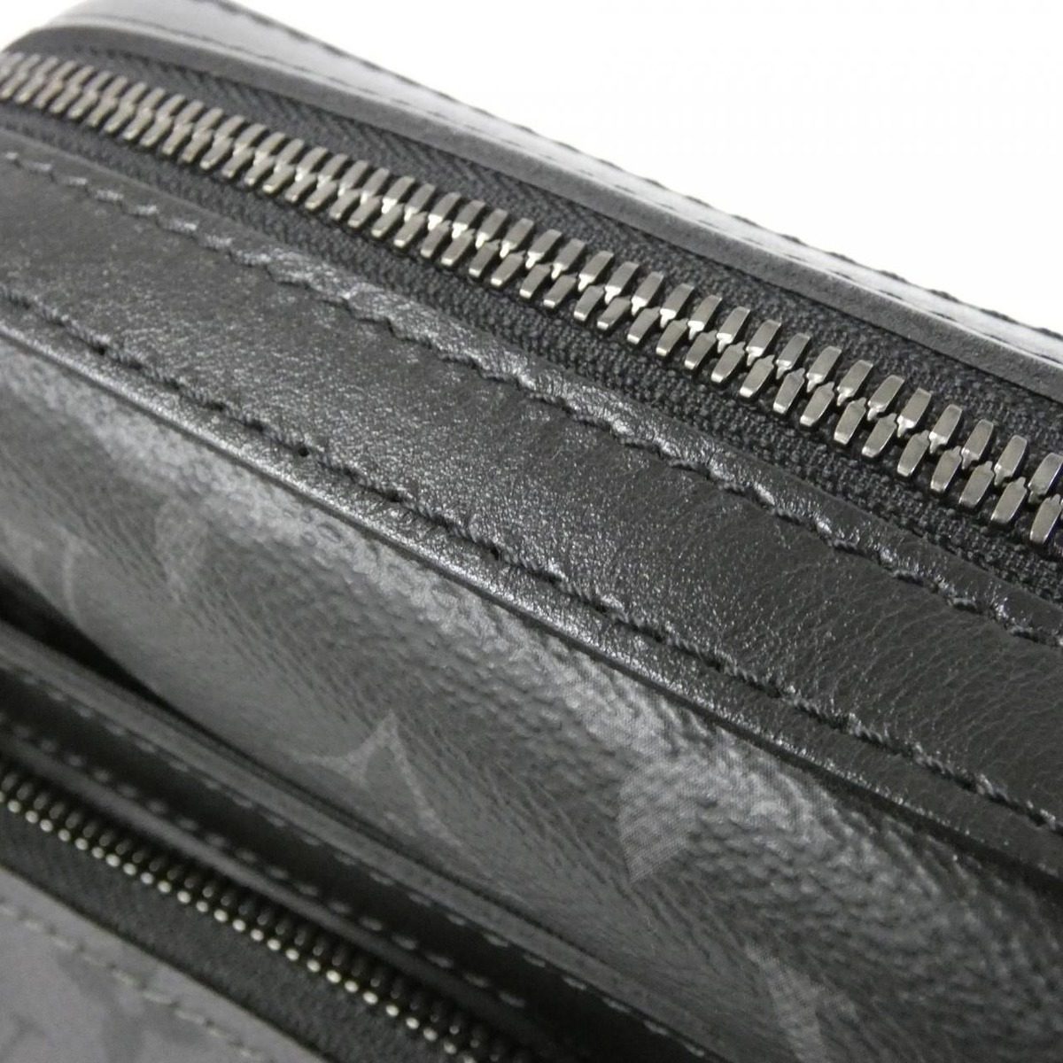 Louis Vuitton Monogram Eclipse Reverse Trio Shoulder Bag — view 4