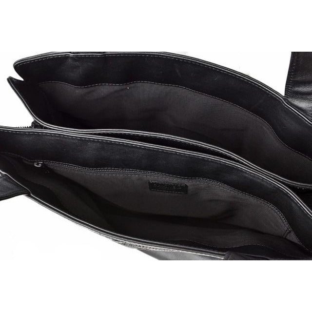 Chanel Tote A4 Lamb Leather Black — view 5