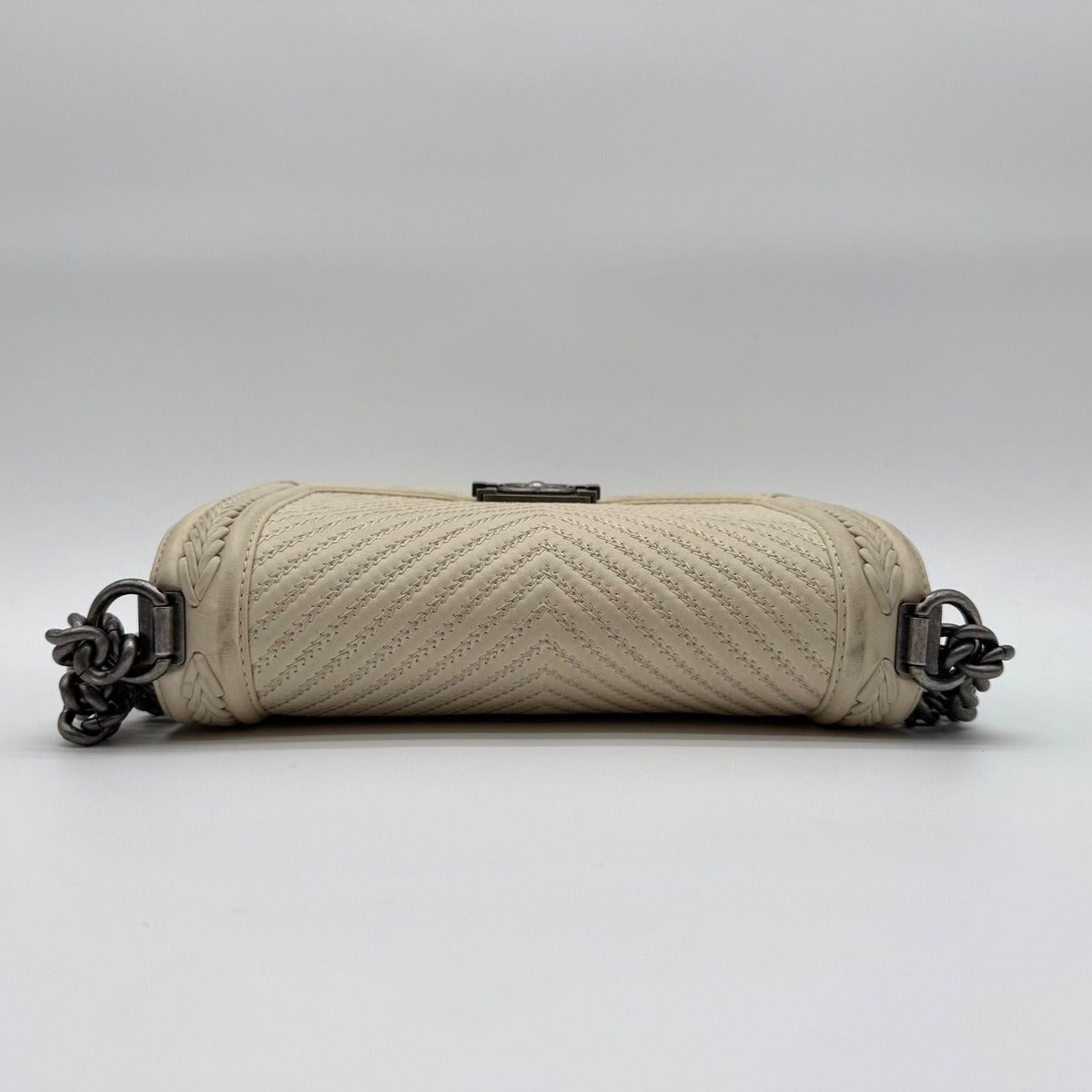 Chanel Shoulder Bag Boy Stitch CC Logo Leather Ivory with Shield Silver — view 5