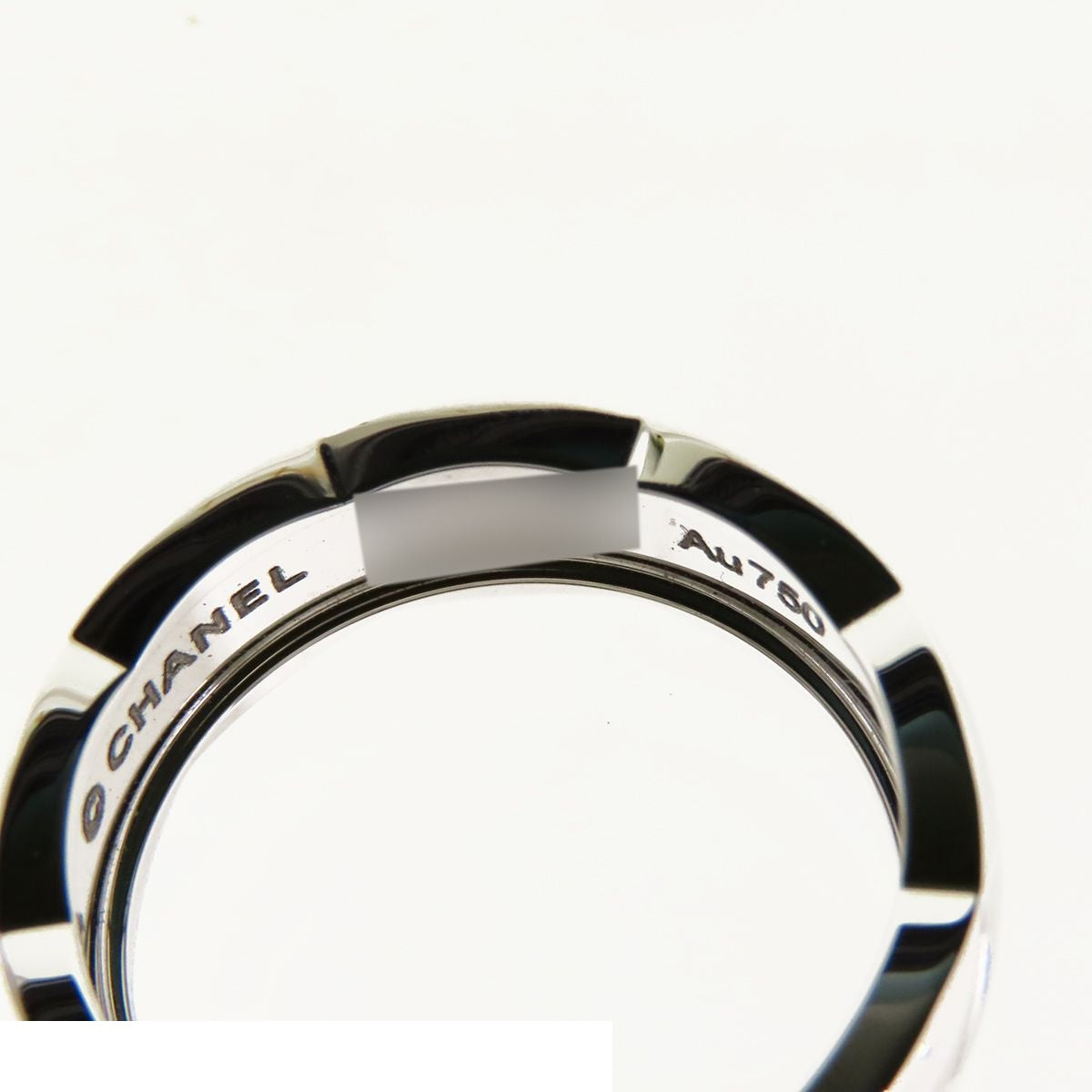Chanel Coco Crush Medium Ring White Gold 18K Diamond — view 7