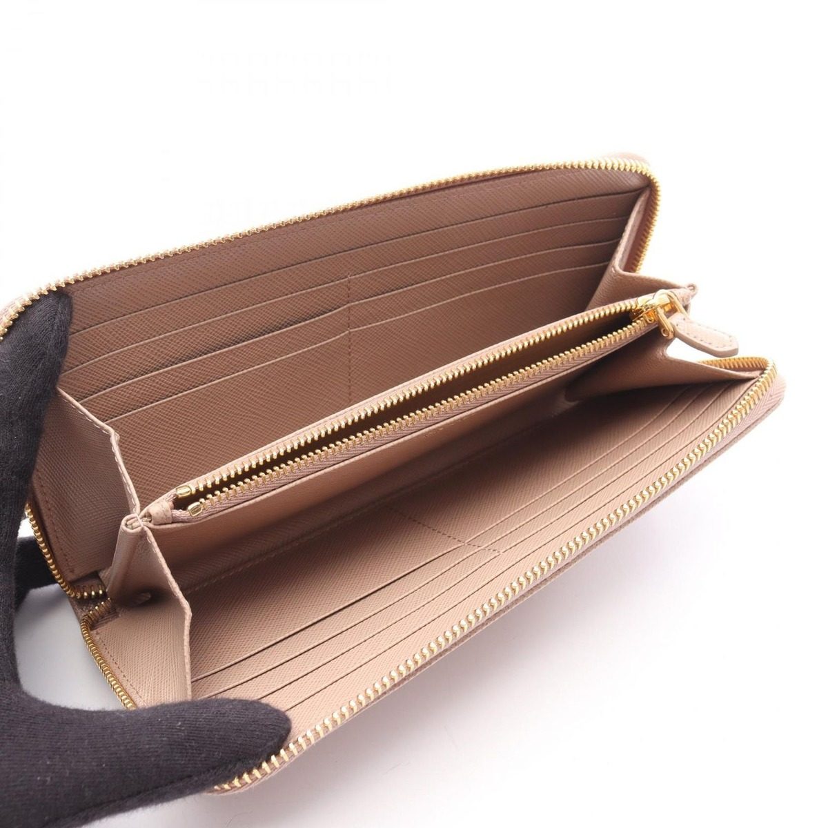 Prada Round Wallet Saffiano Triang Pink Leather — view 3